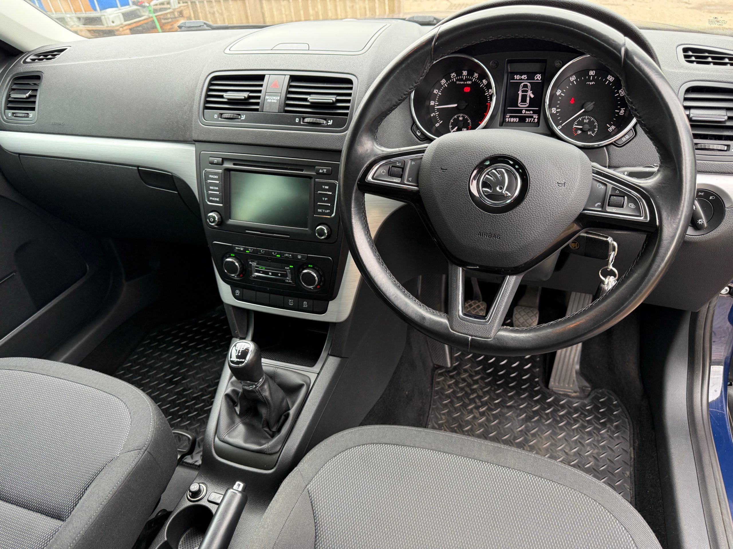 
								Skoda Yeti Outdoor SE Greenline 1.6 TDI full									