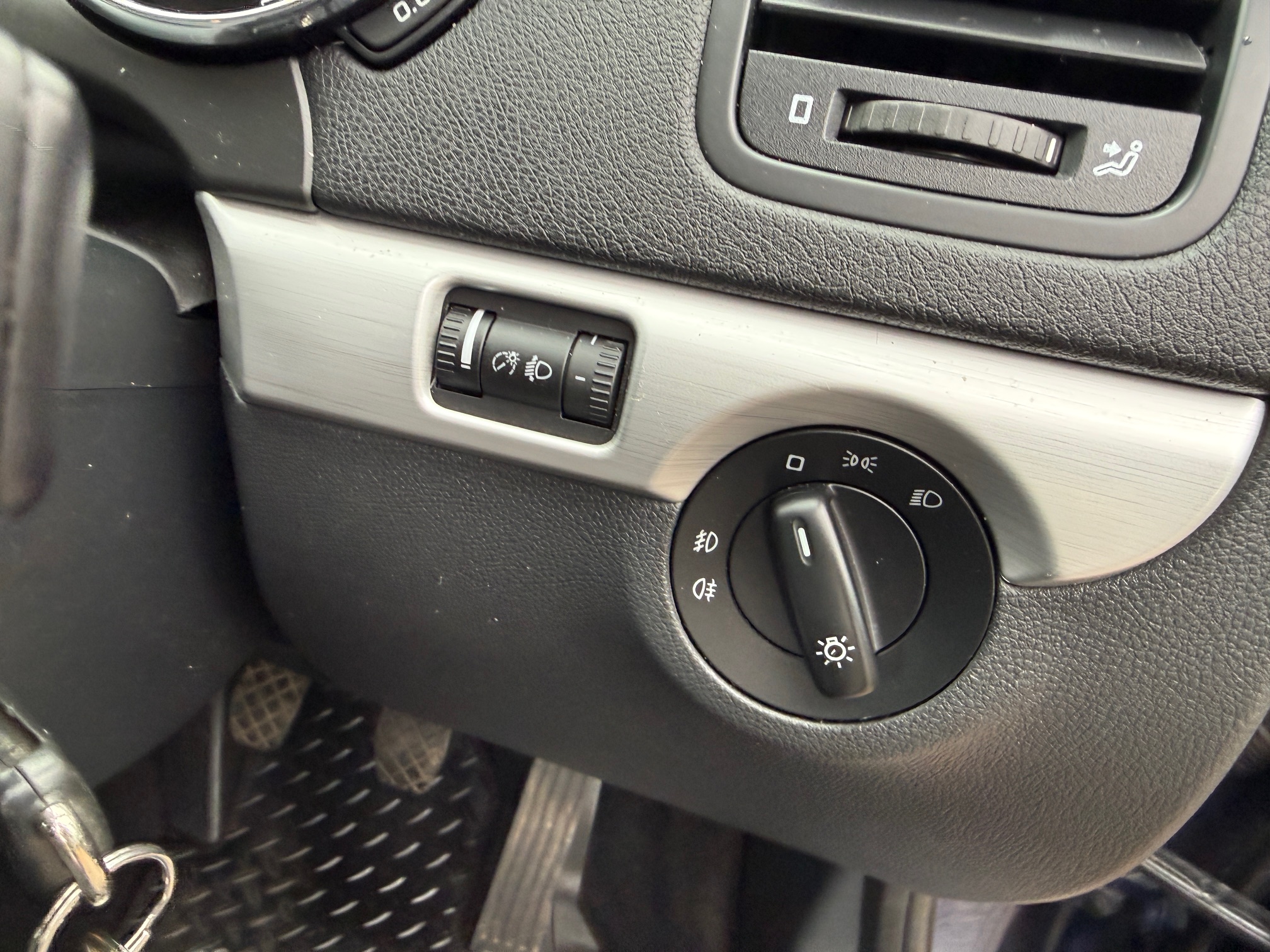
								Skoda Yeti Outdoor SE Greenline 1.6 TDI full									