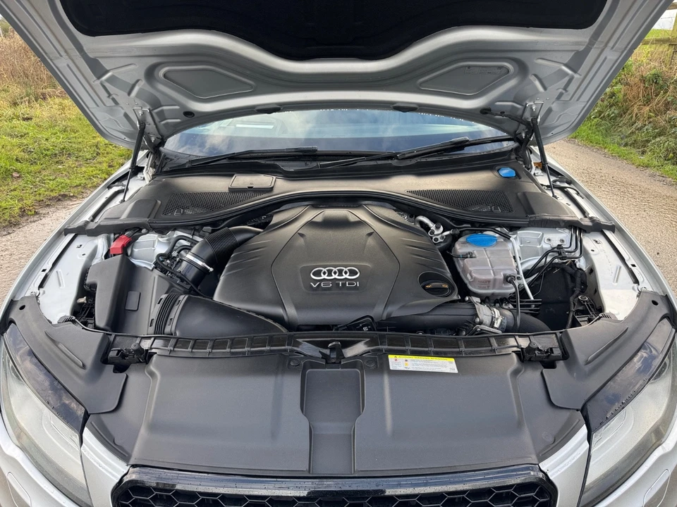 
								Audi A7 S-Line 3.0 TDI V6 Quattro full									