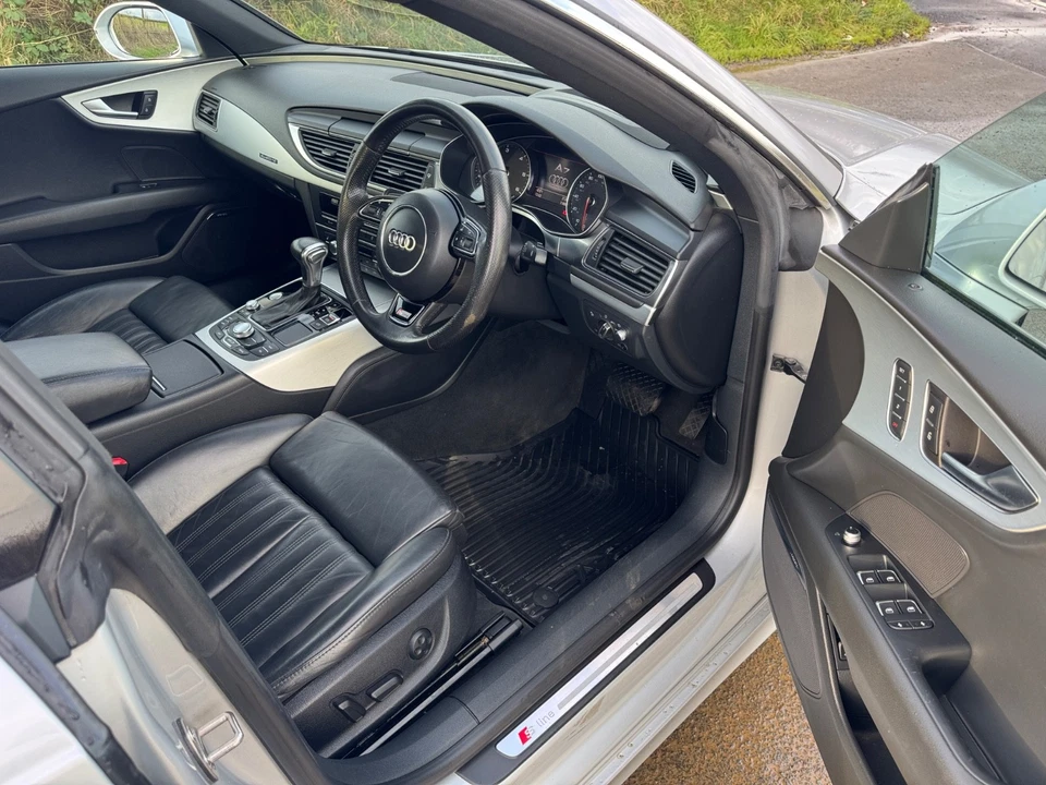 
								Audi A7 S-Line 3.0 TDI V6 Quattro full									