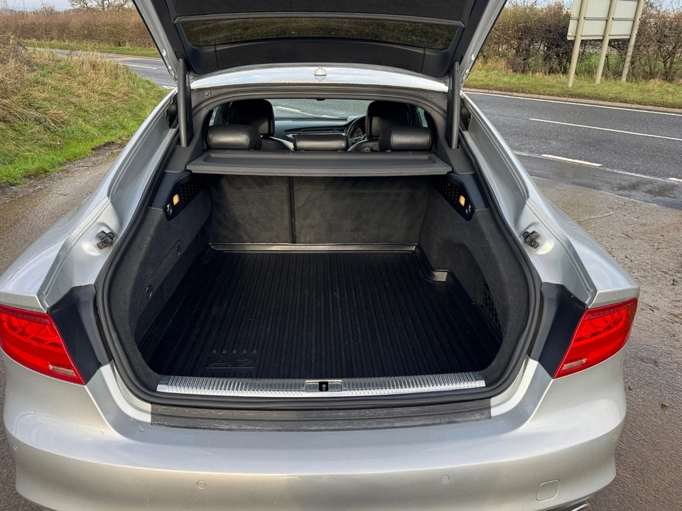 
								Audi A7 S-Line 3.0 TDI V6 Quattro full									