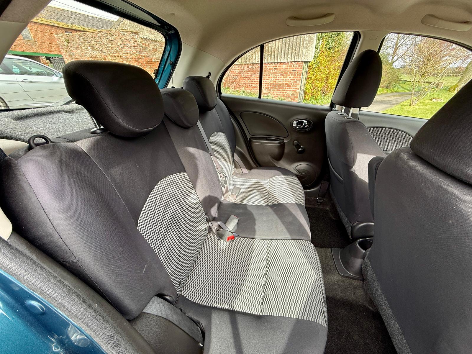 
								NISSAN MICRA ACENTA 1.2 5dr full									