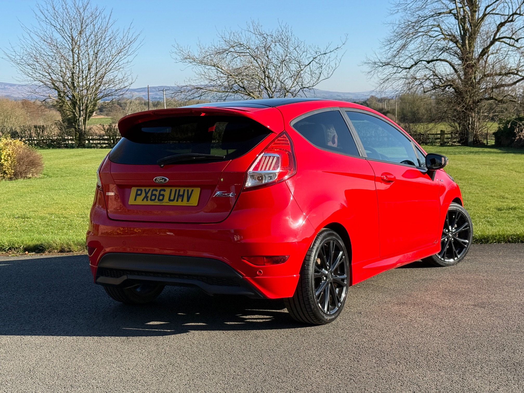 
								Ford Fiesta ST-Line 3dr full									