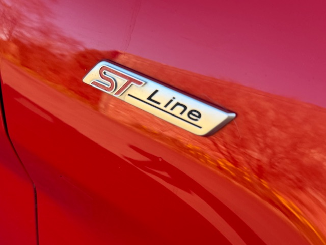 
								Ford Fiesta ST-Line 3dr full									