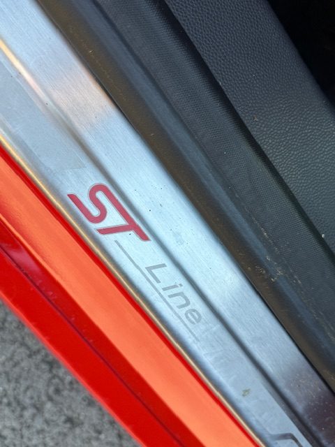 
								Ford Fiesta ST-Line 3dr full									