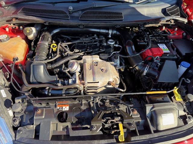 
								Ford Fiesta ST-Line 3dr full									