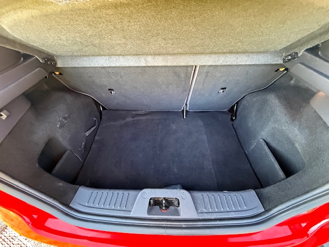 
								Ford Fiesta ST-Line 3dr full									