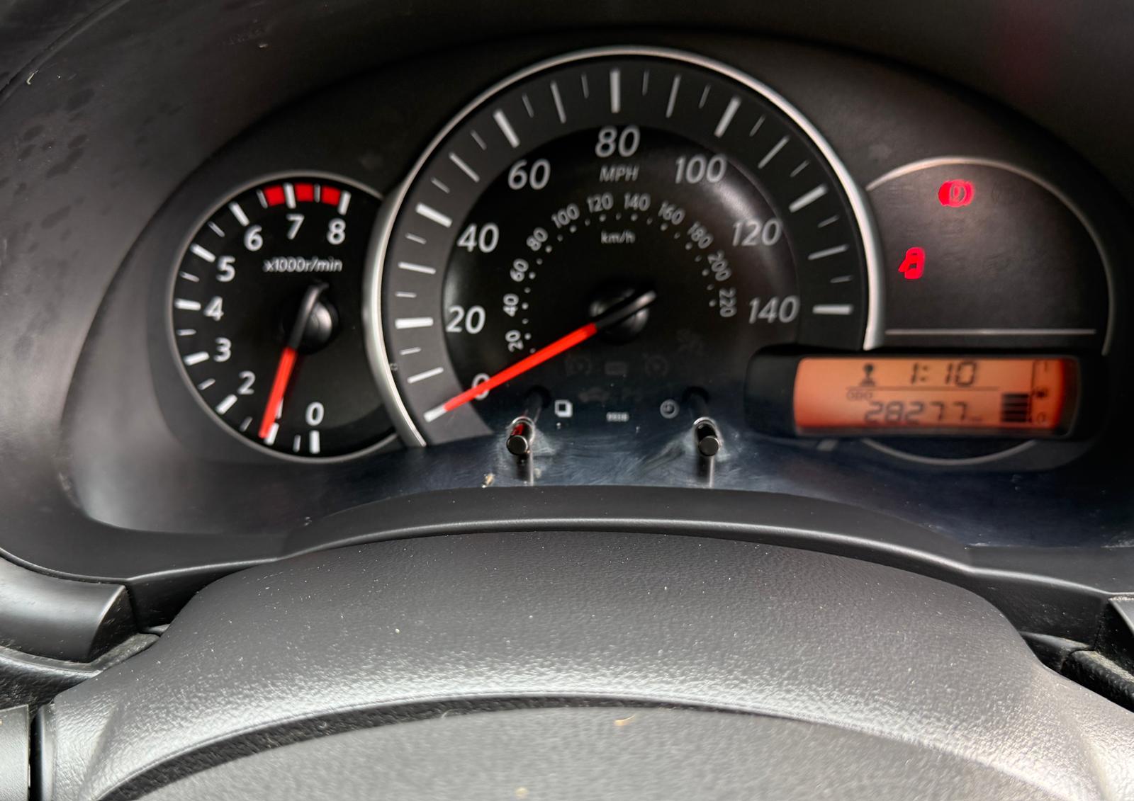 
								NISSAN MICRA ACENTA 1.2 5dr full									