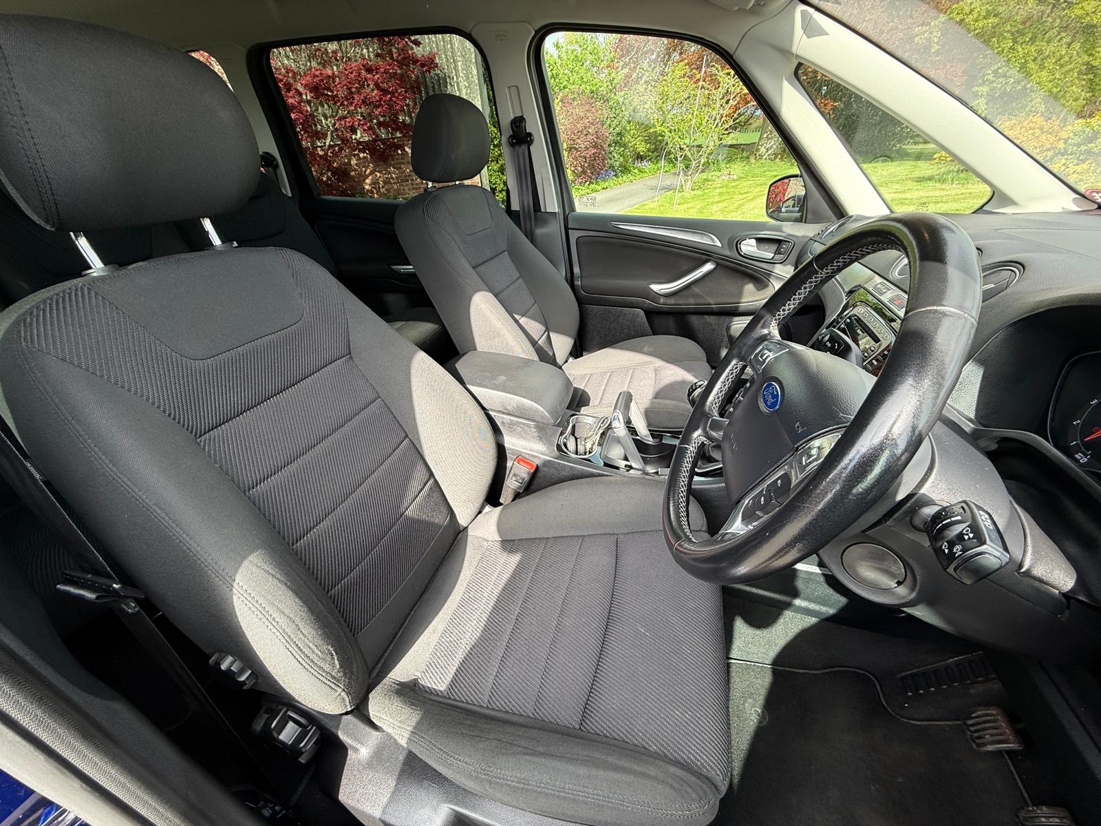 
								Ford Galaxy 2.0 TDCi Titanium full									