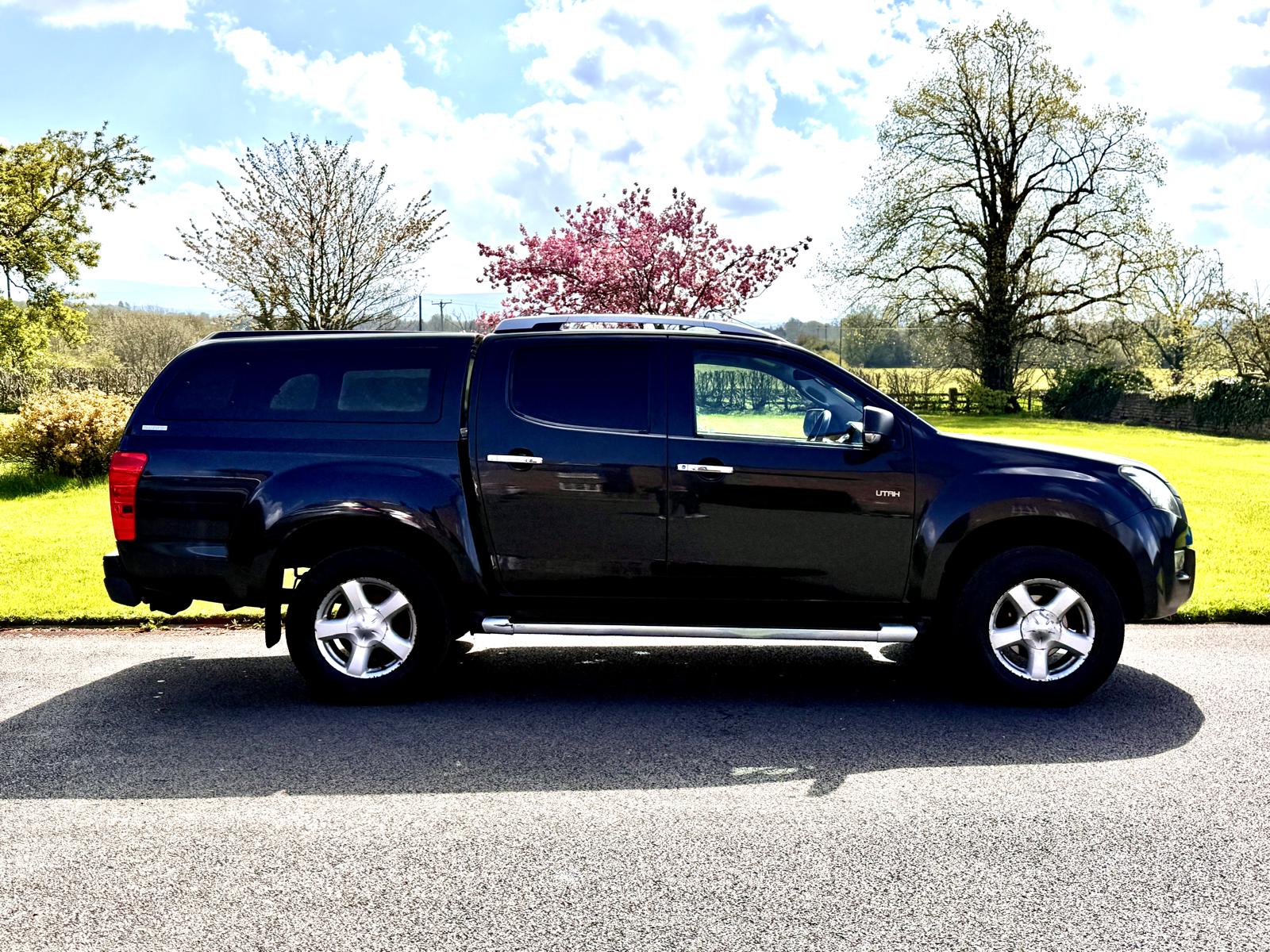 
								Isuzu D-max Utah 2.5 Twin Turbo Double Cab **NO VAT** full									