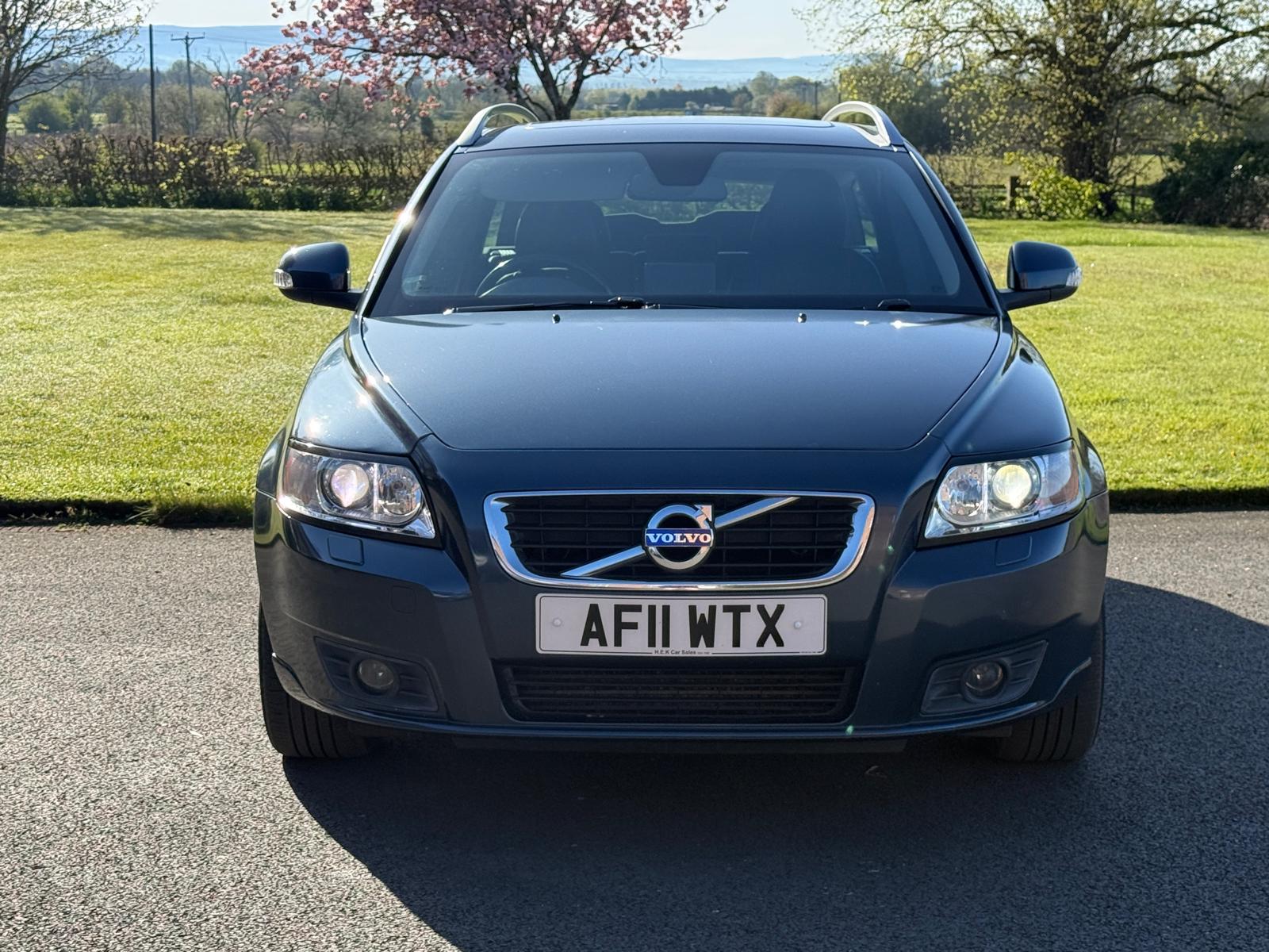 
								VOLVO V50 SE LUX DRIVE D2 full									