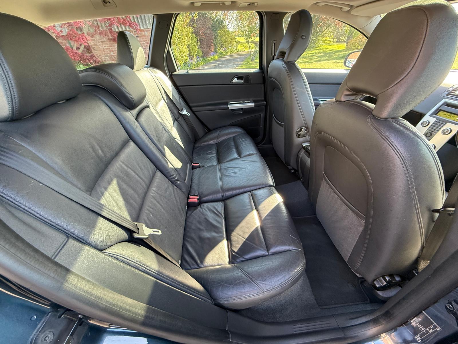
								VOLVO V50 SE LUX DRIVE D2 full									