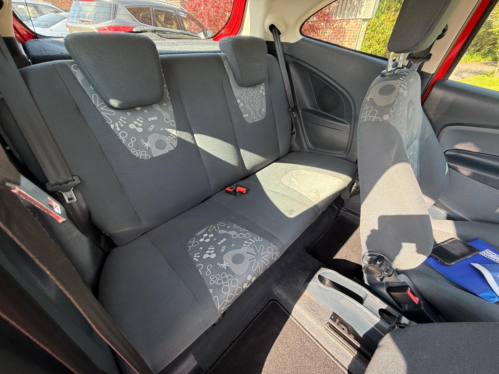 
								Ford KA Studio + full									