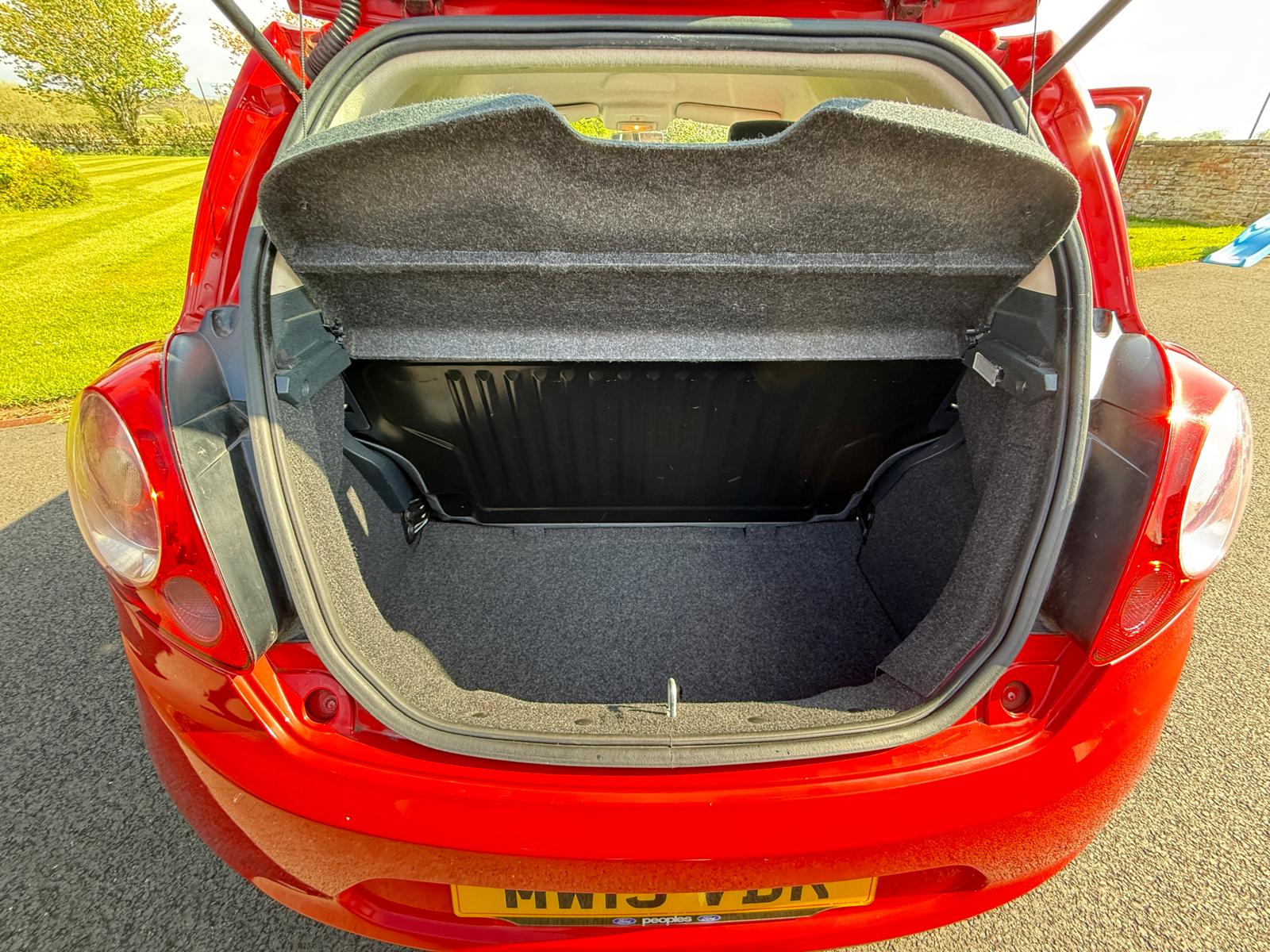 
								Ford KA Studio + full									