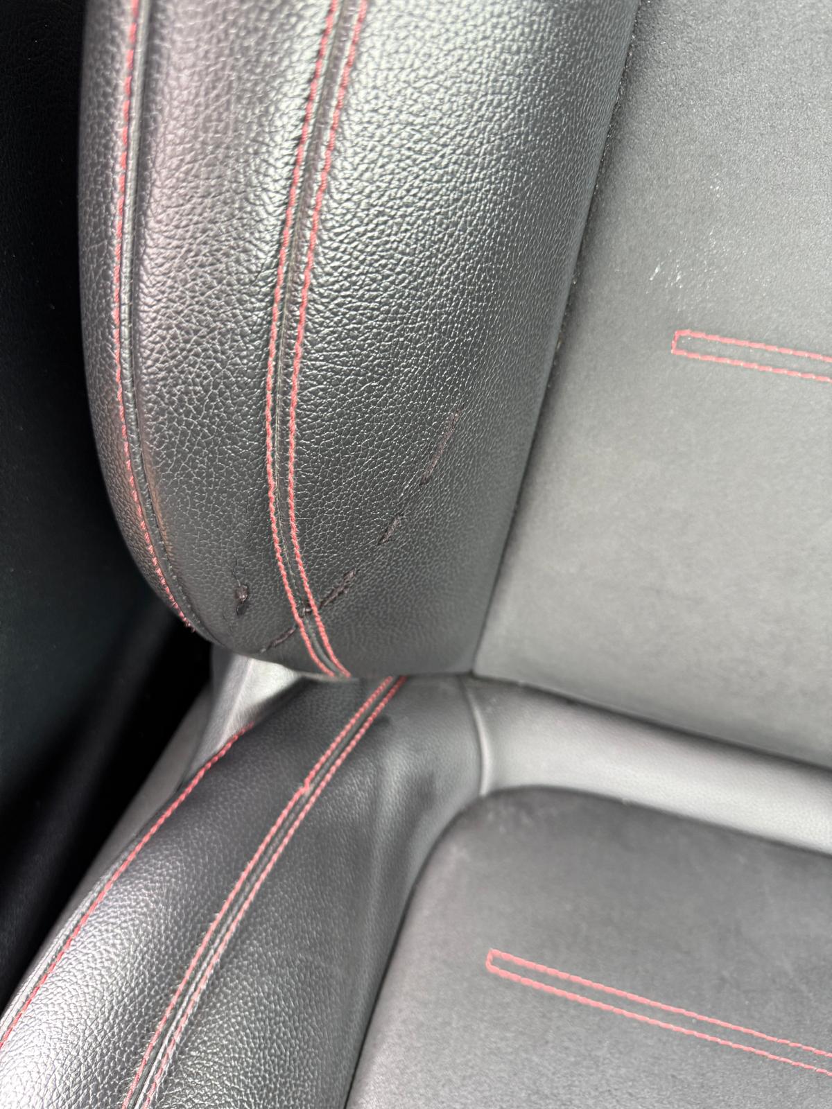 
								Mercedes A-Class A200 AMG Line 7 Speed Auto full									