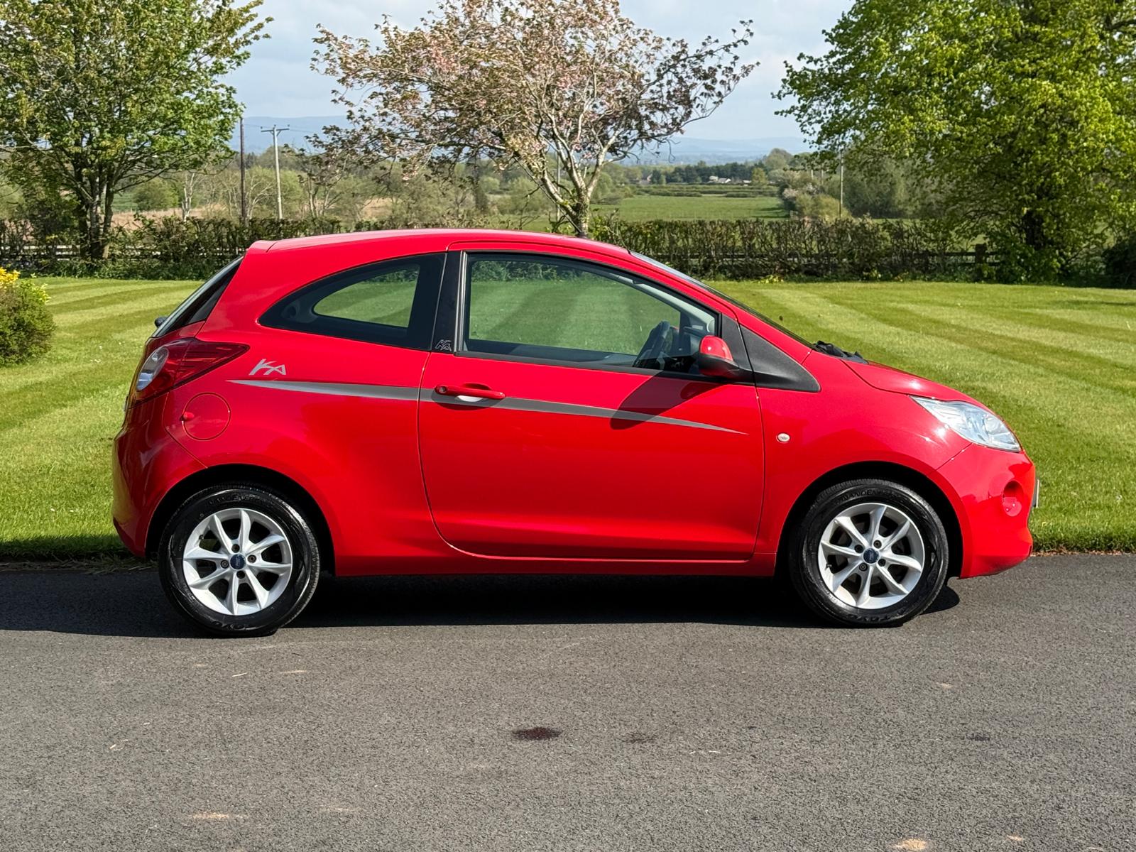 
								Ford KA Studio + full									