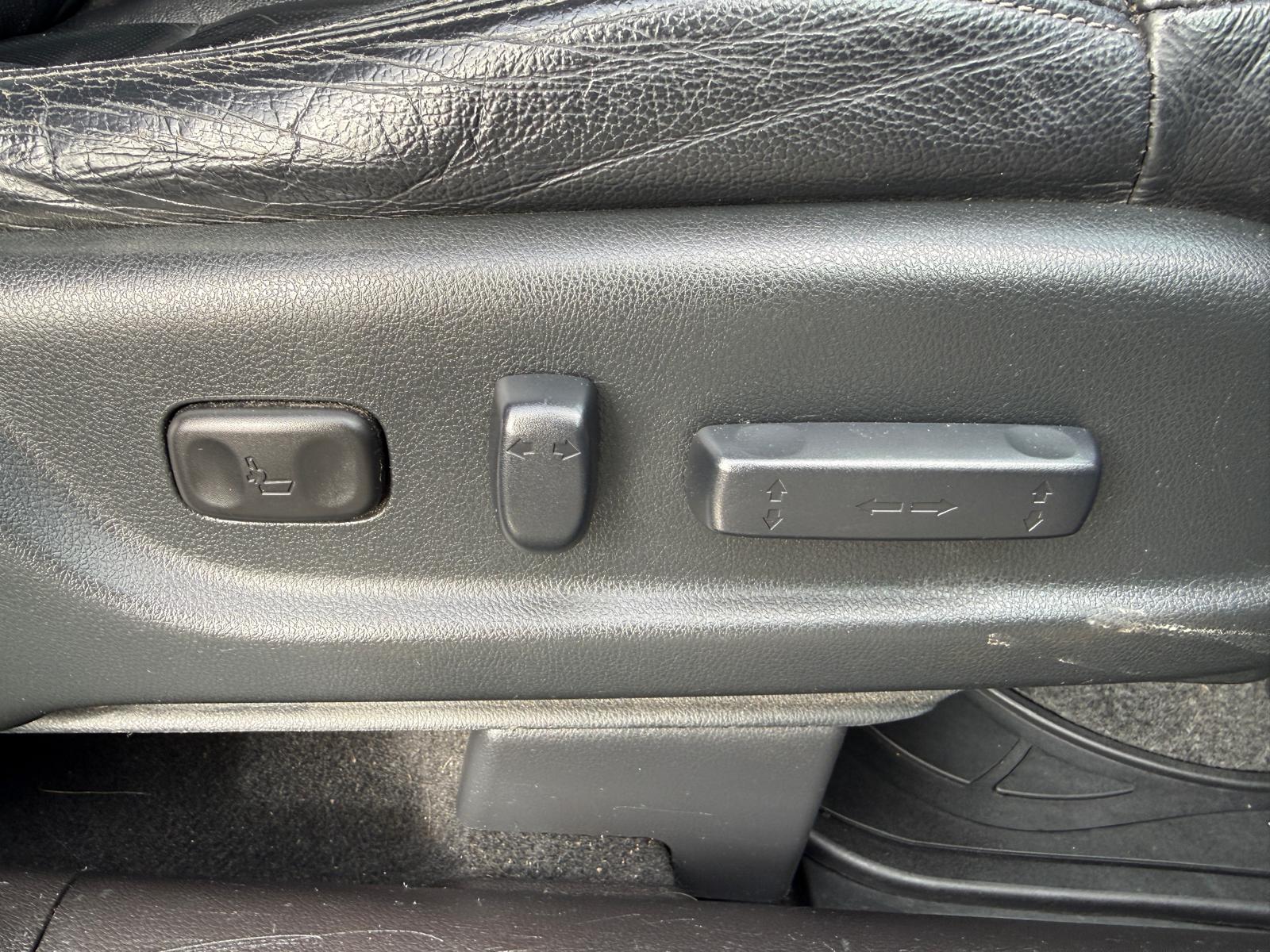 
								Honda CR-V 2.2i DTEC EX full									