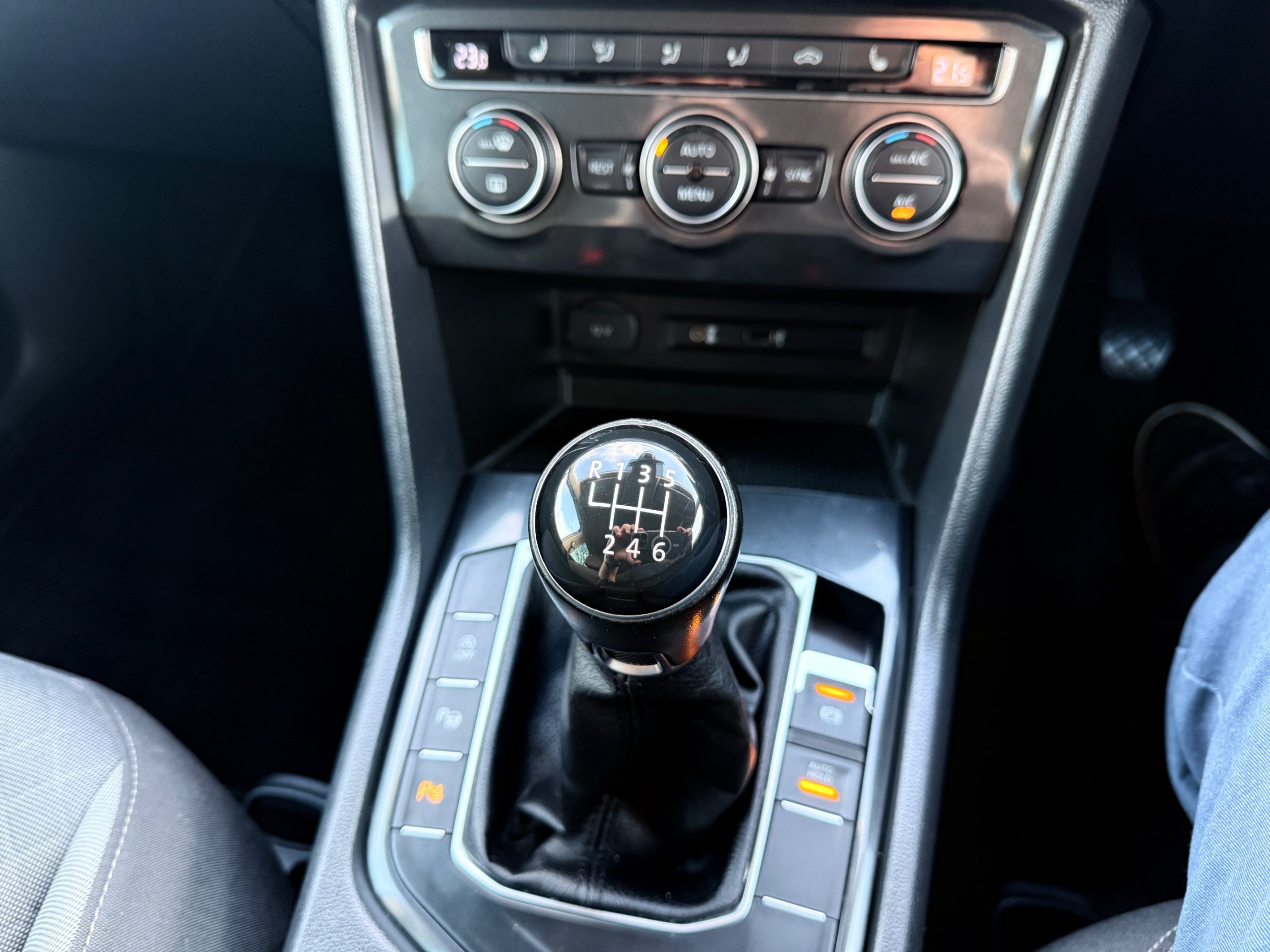 
								Volkswagen Tiguan 1.4 TSi 150 SE full									