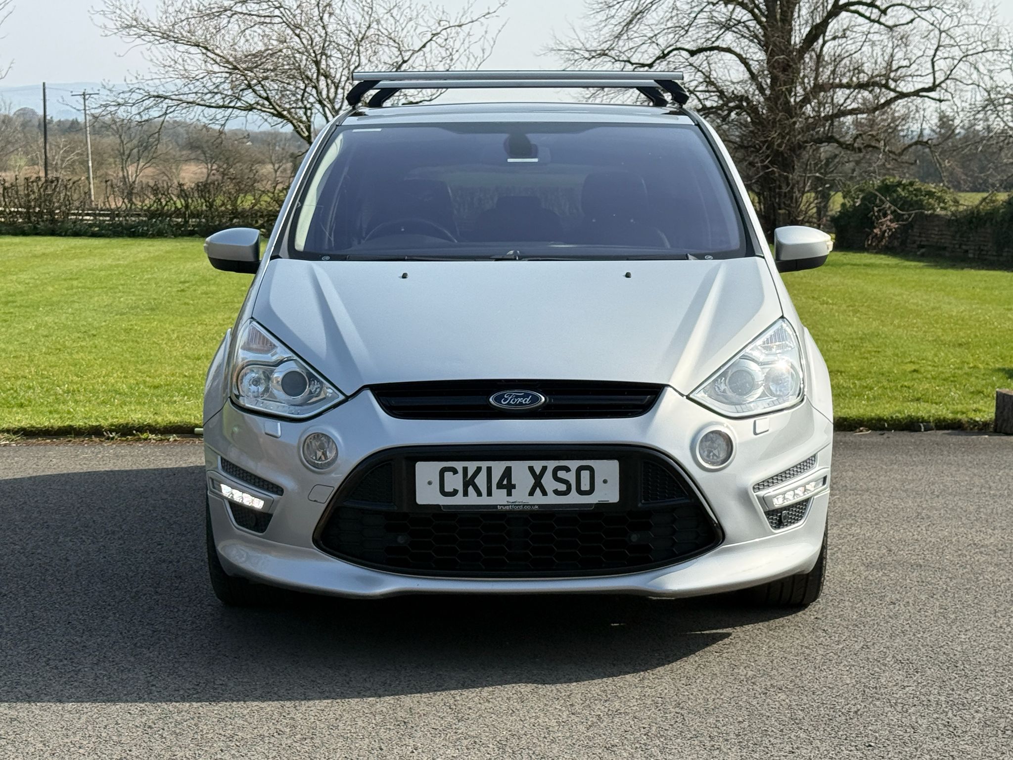 
								Ford S-Max 2.0 TDCi Titanium X Sport Automatic 7 Seater 163 BHP full									