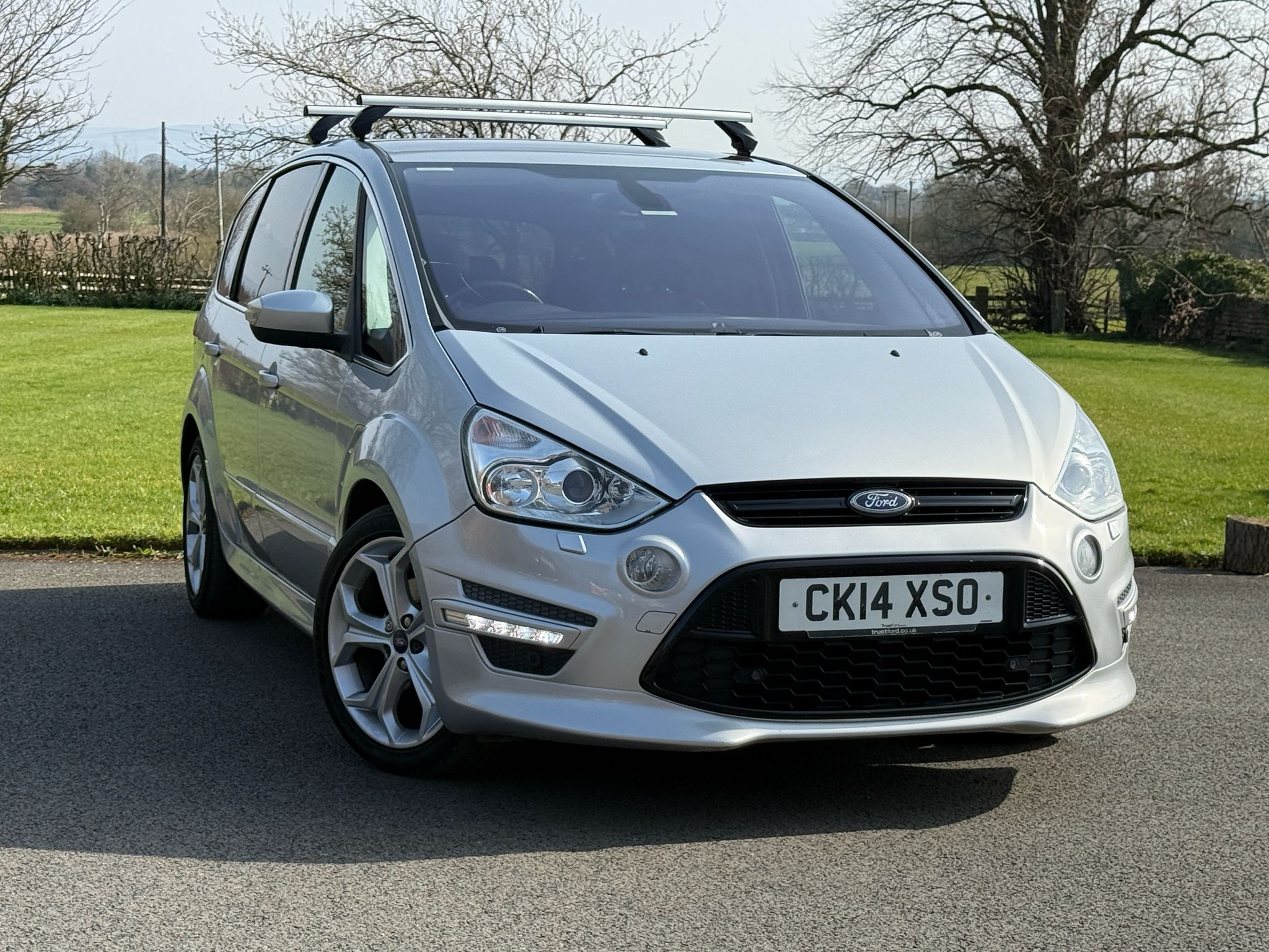 
								Ford S-Max 2.0 TDCi Titanium X Sport Automatic 7 Seater 163 BHP full									