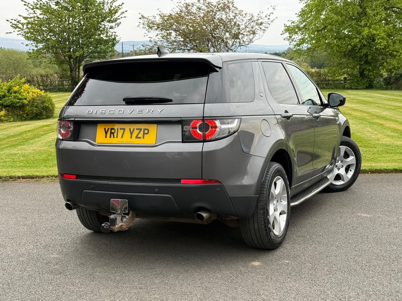 
								Land Rover Discovery Sport 2.0 TD4 Pure full									