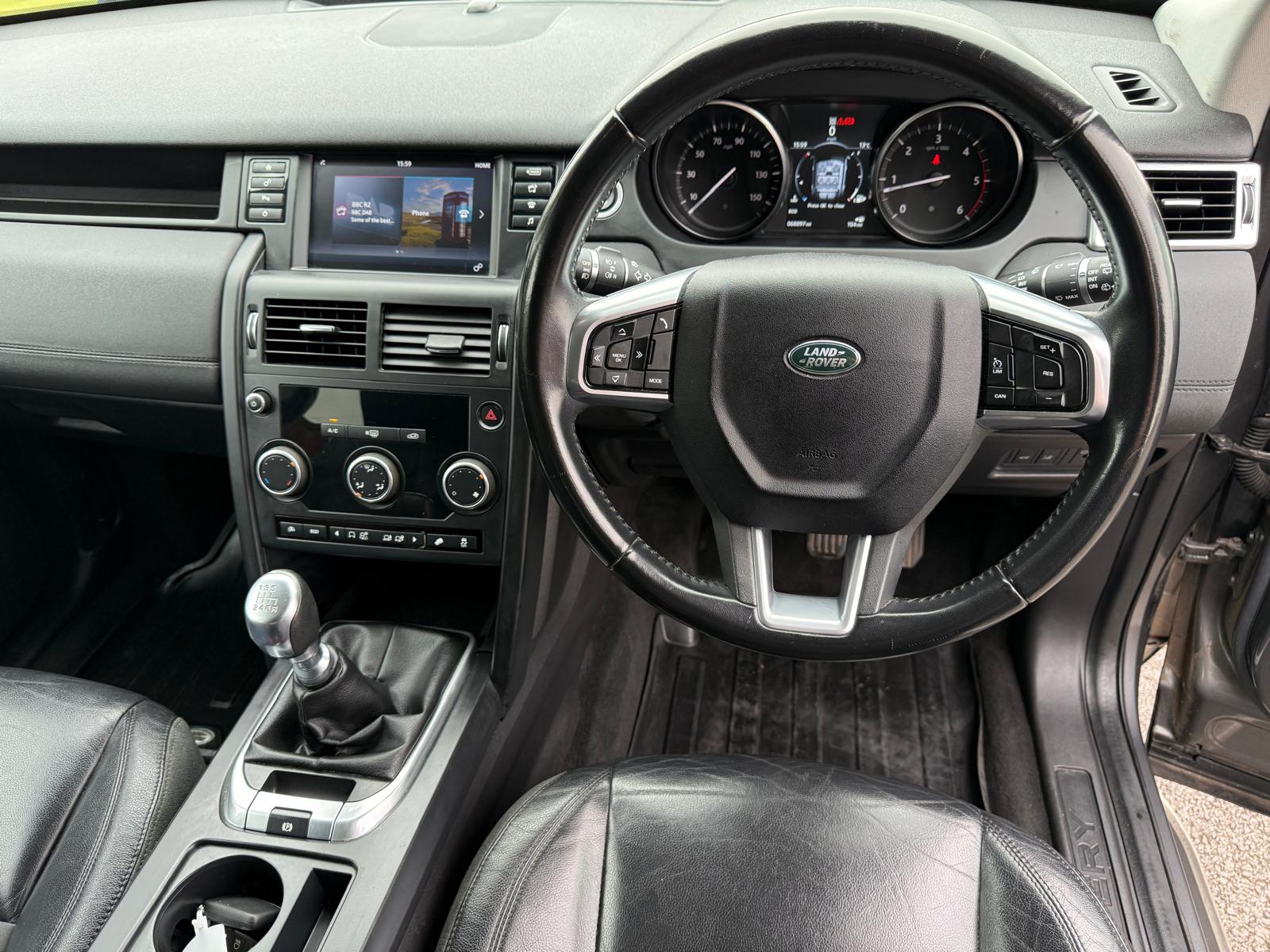 
								Land Rover Discovery Sport 2.0 TD4 Pure full									