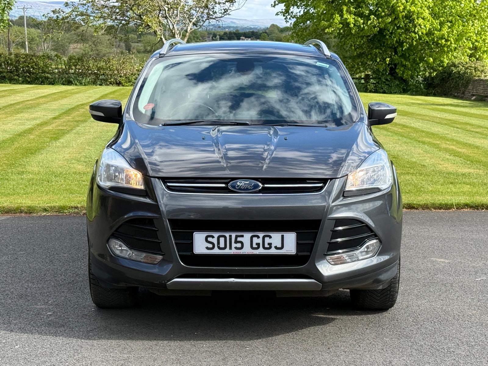 
								Ford Kuga 2.0 TDCi Titanium full									