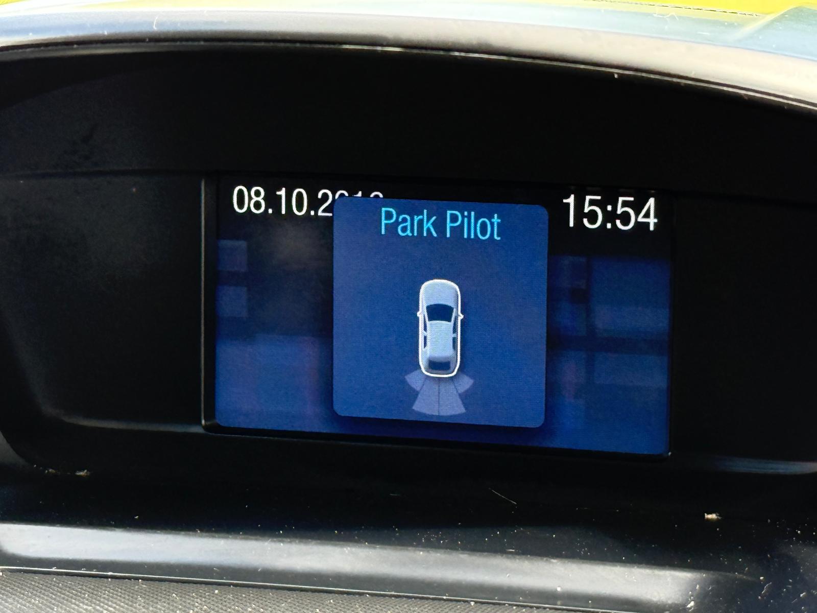
								Ford Kuga 2.0 TDCi Titanium full									