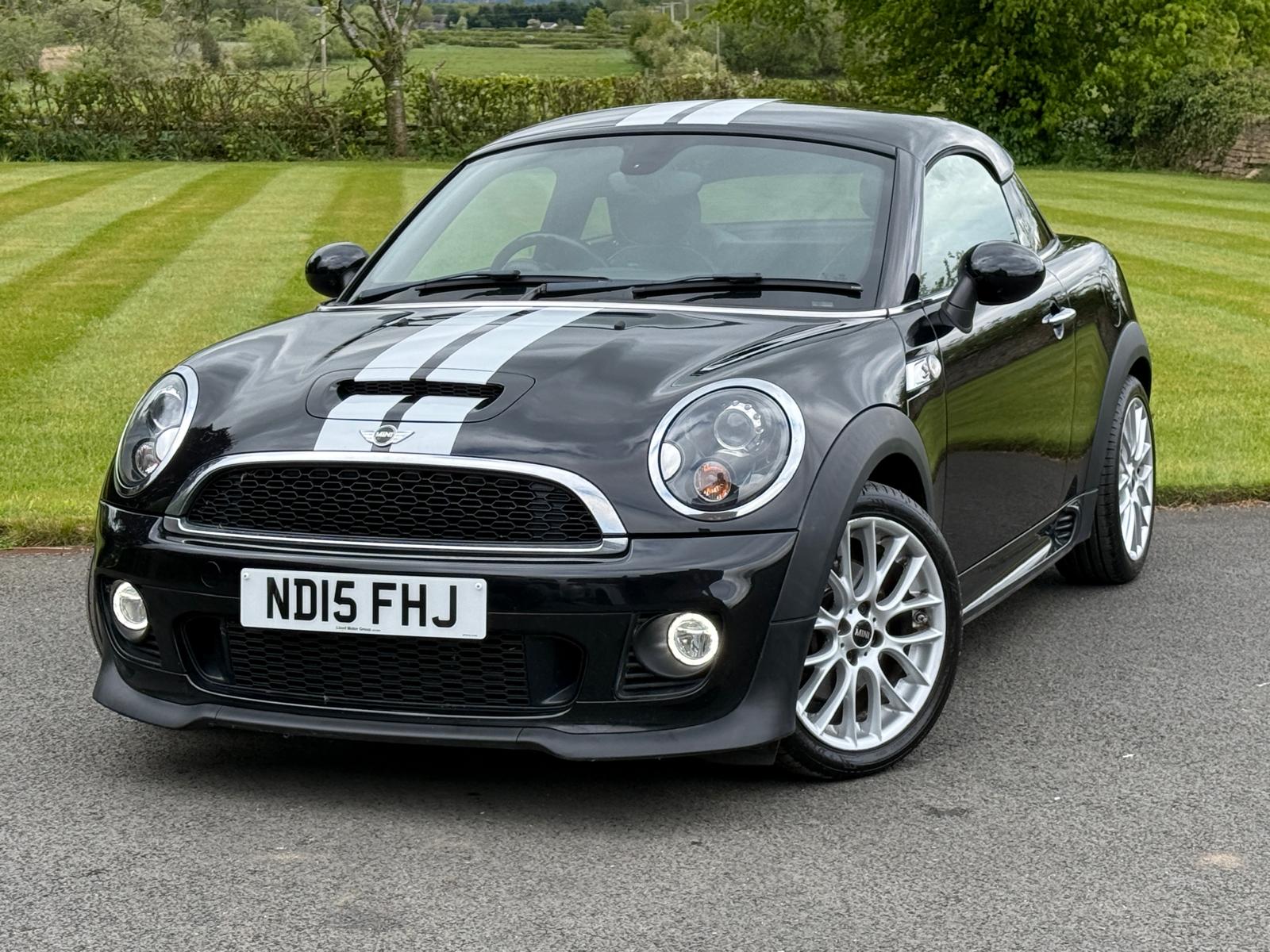 
								Mini Coupe Cooper S John Cooper Works full									