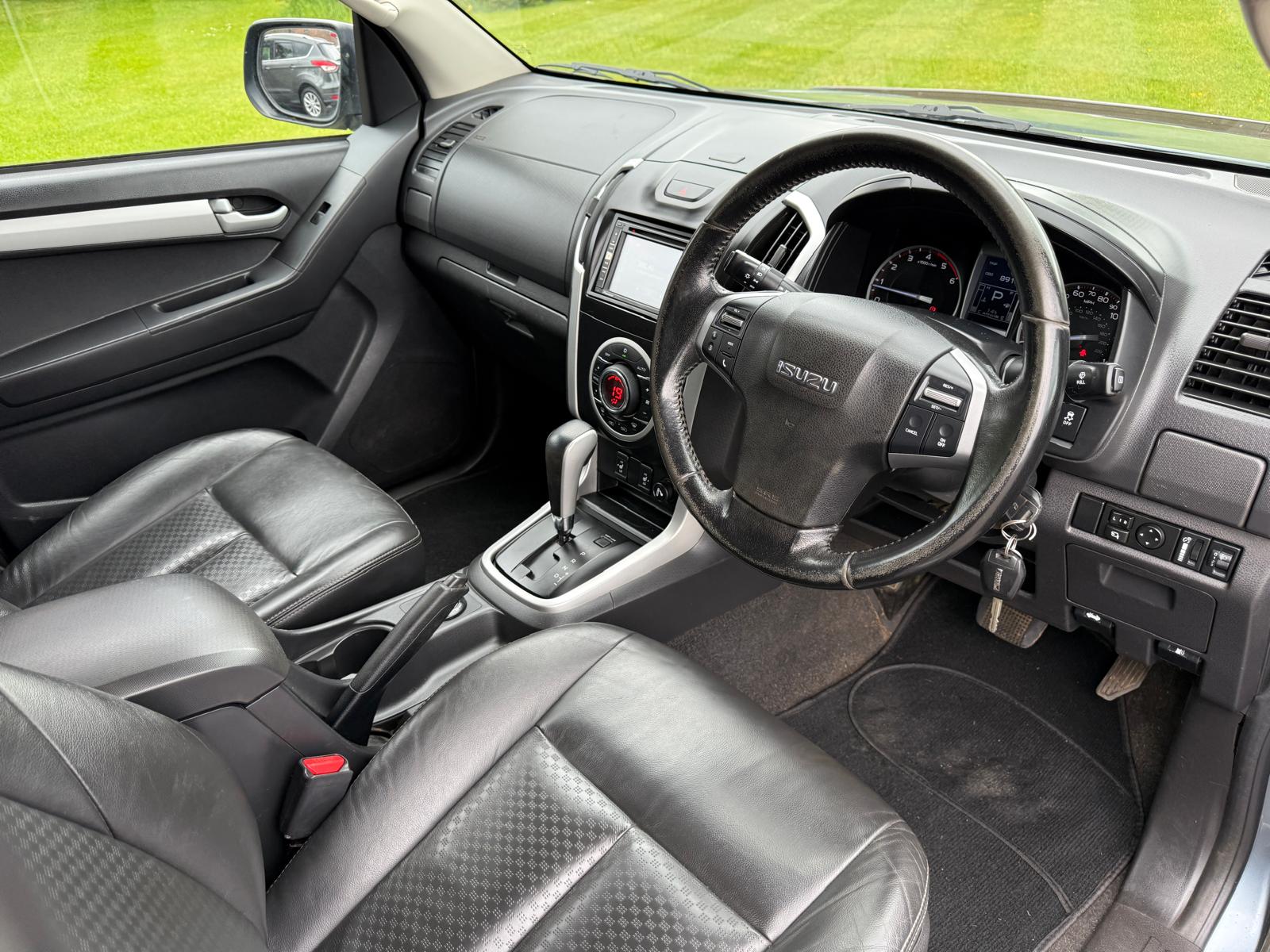 
								Isuzu D-Max Utah 2.5 full									