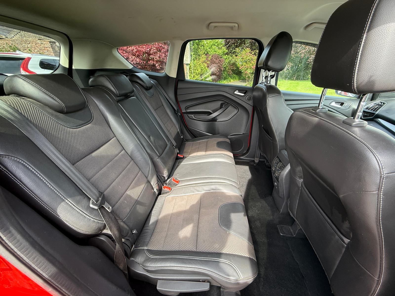 
								Ford Kuga 2.0 TDCi Titanium 4×4 full									