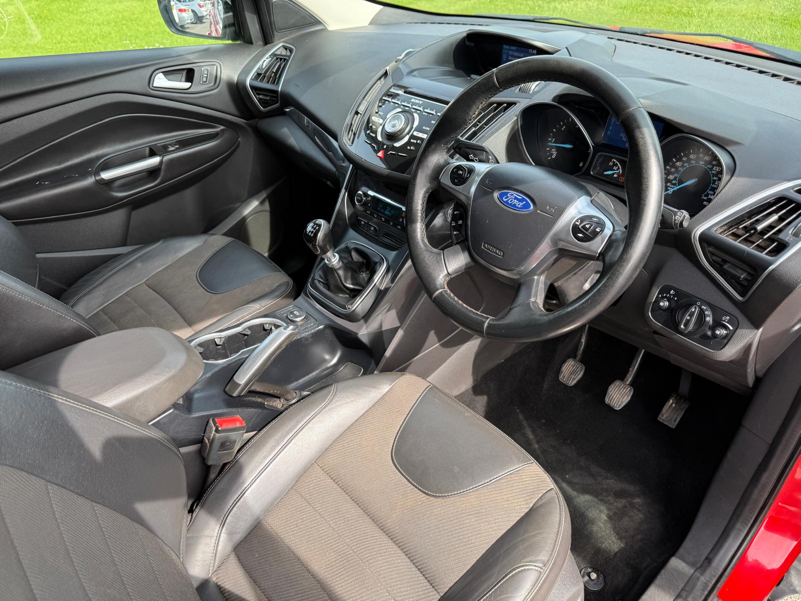 
								Ford Kuga 2.0 TDCi Titanium 4×4 full									