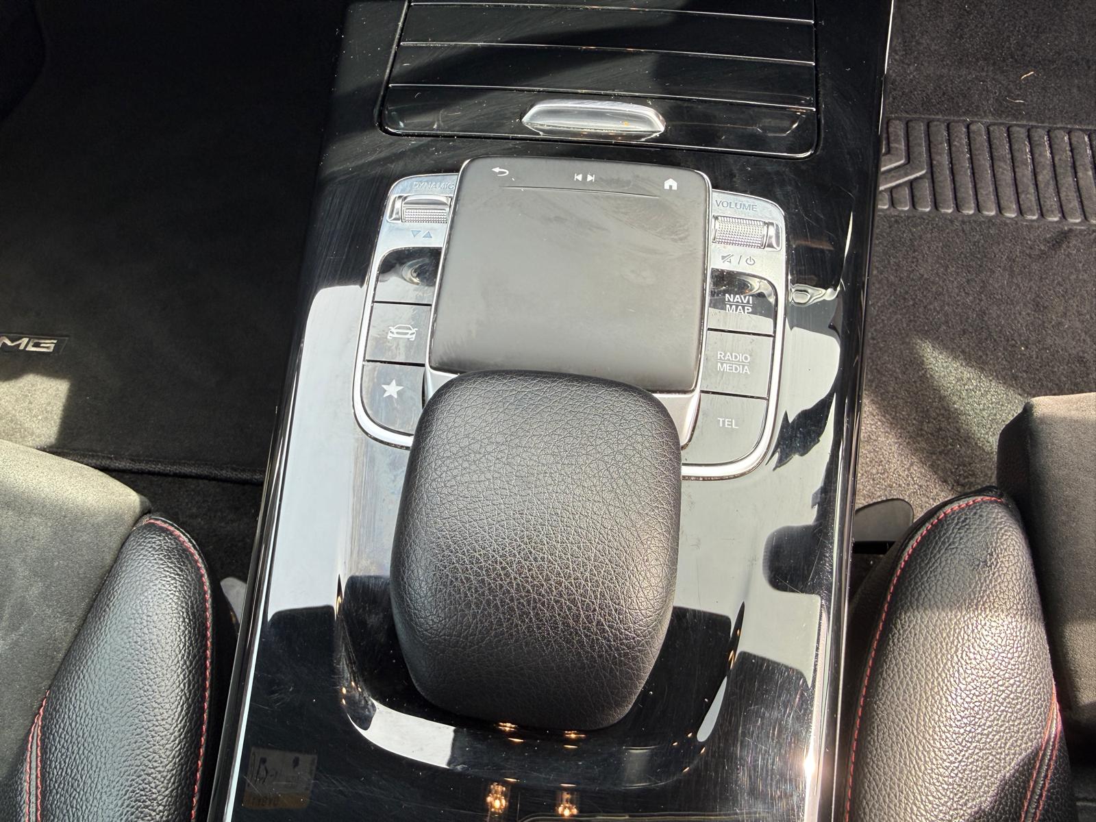 
								Mercedes A-Class A200 AMG Line 7 Speed Auto full									
