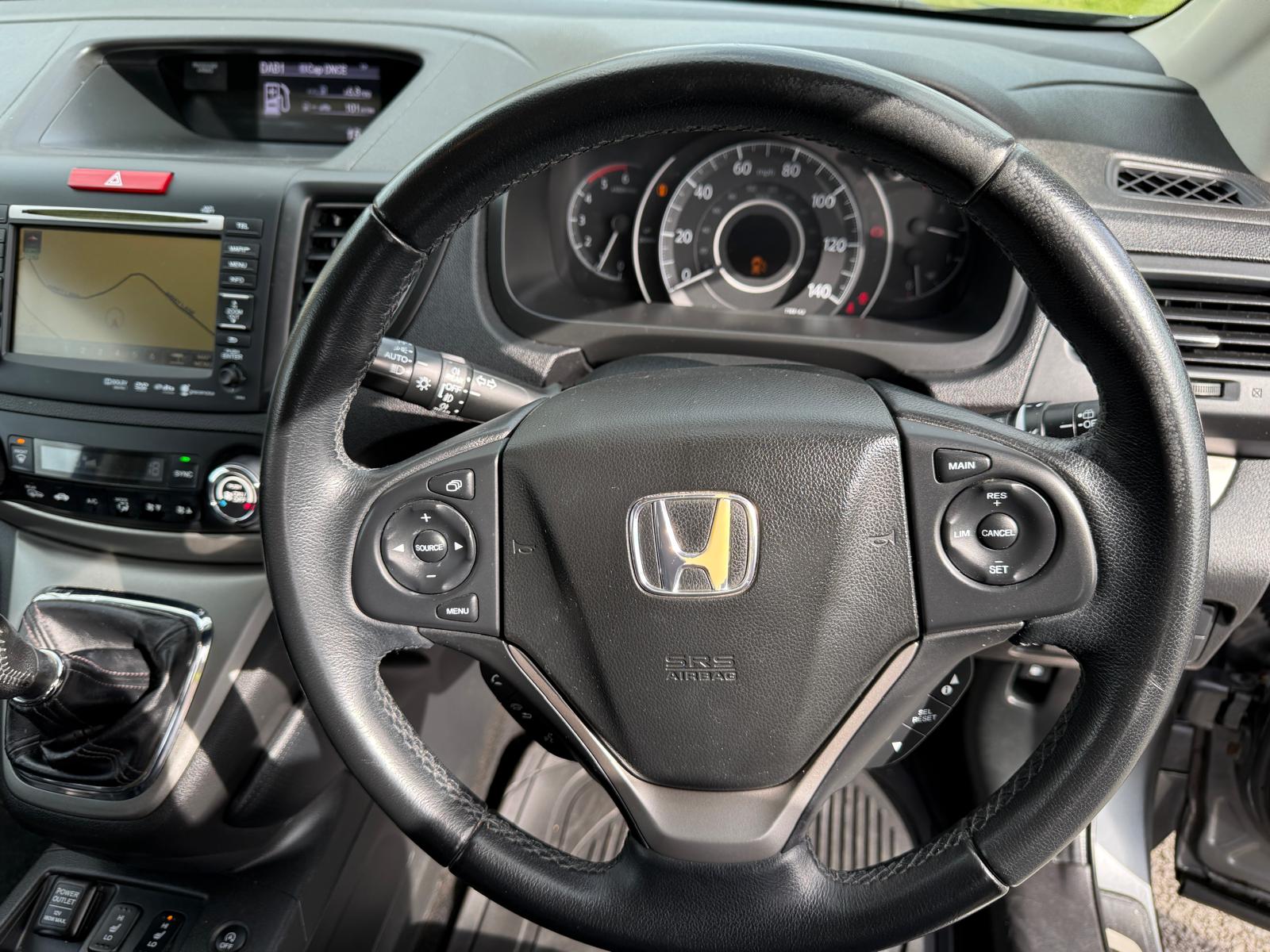 
								Honda CR-V 2.2i DTEC EX full									