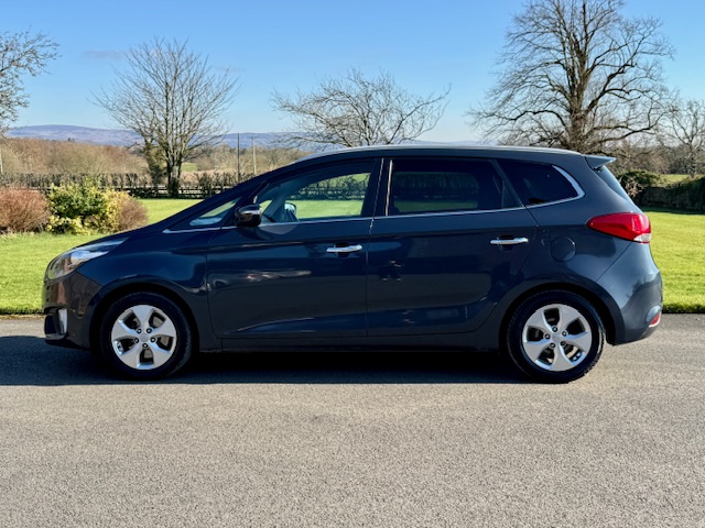 
								Kia Carens Estate 7 Seats 1.6 GDi 2 full									