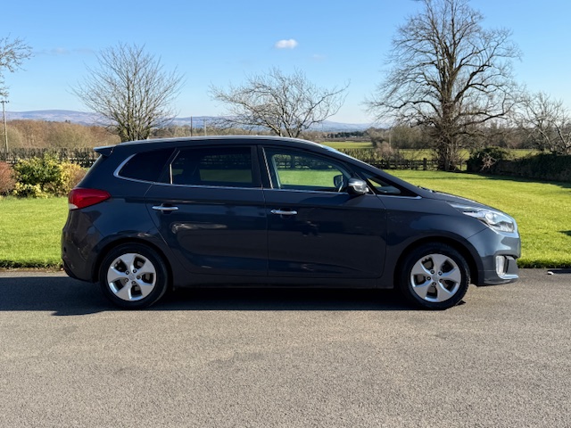 
								Kia Carens Estate 7 Seats 1.6 GDi 2 full									