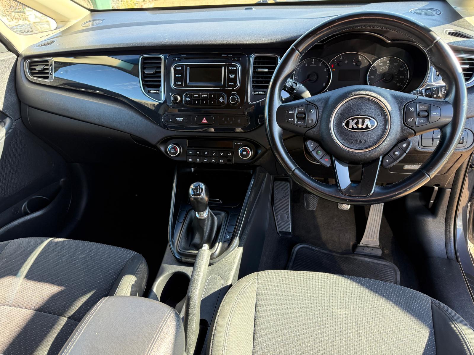 
								Kia Carens Estate 7 Seats 1.6 GDi 2 full									
