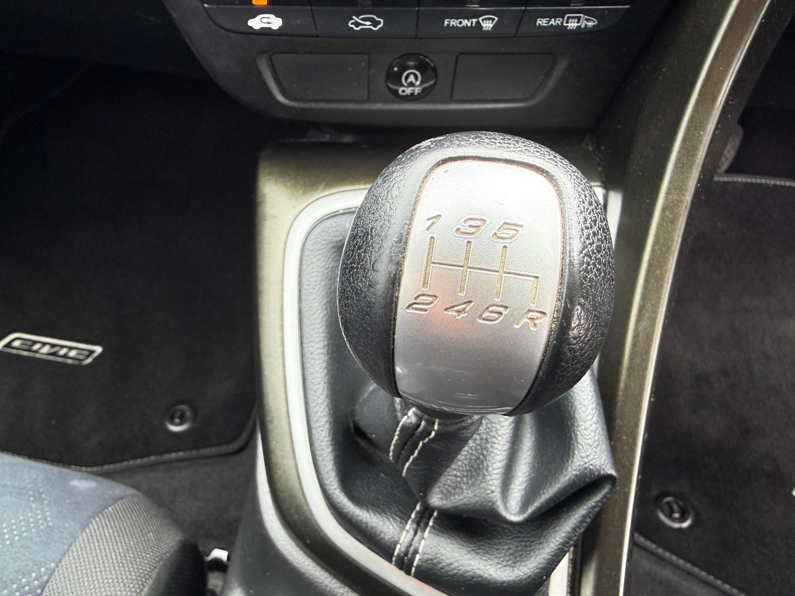 
								Honda Civic SE 1.4i-Vtec 5dr full									