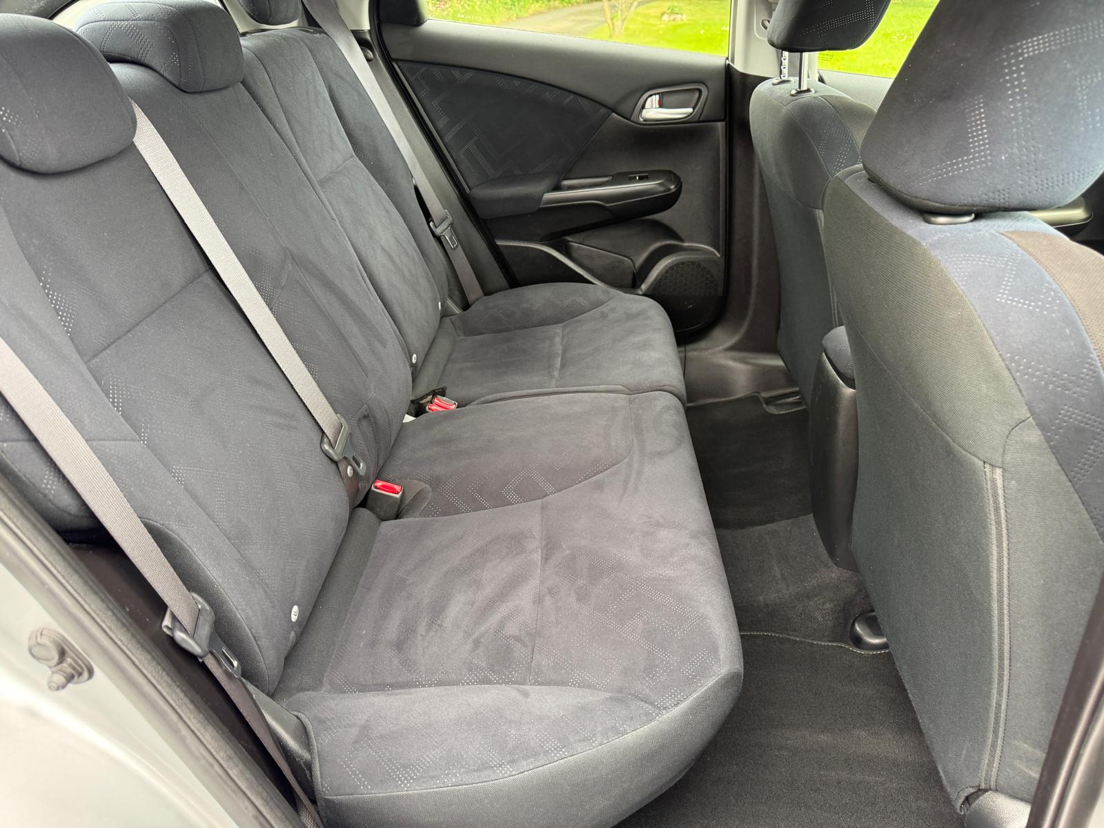 
								Honda Civic SE 1.4i-Vtec 5dr full									