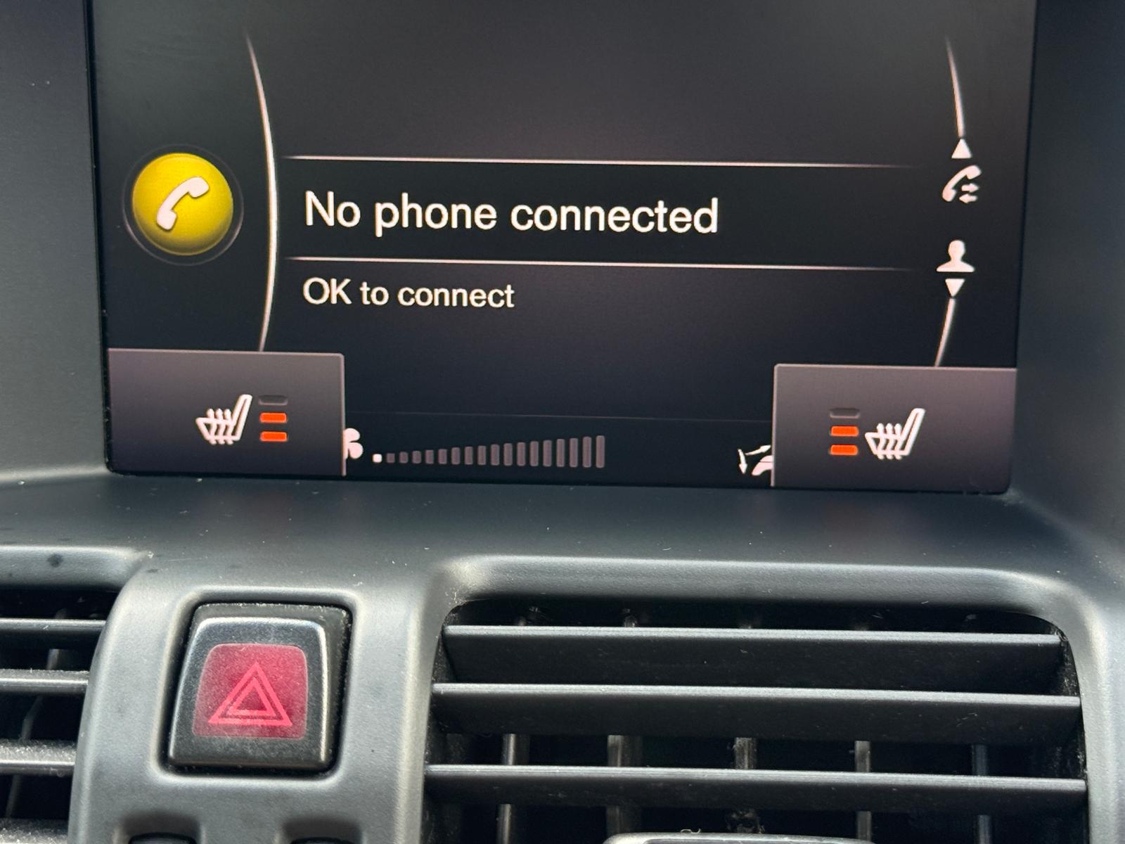 
								Volvo XC60 SE Nav AWD D4 full									