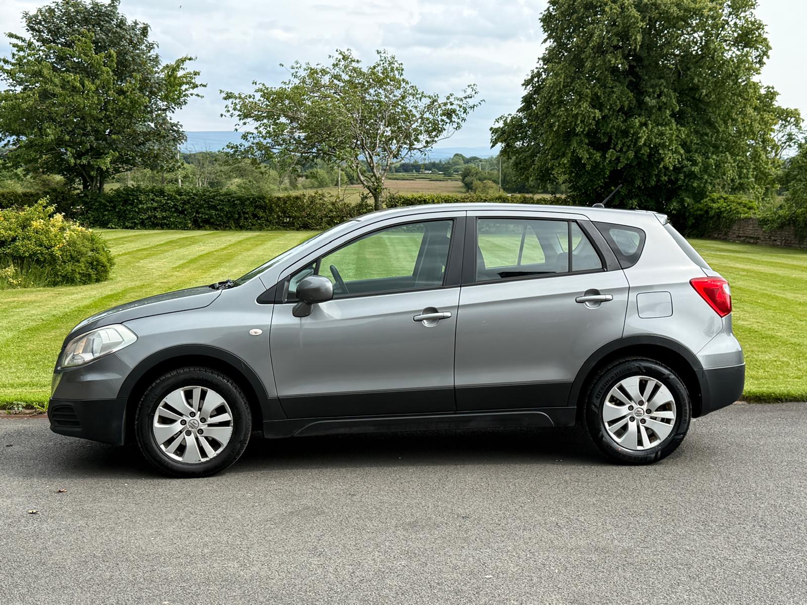 
								Suzuki S-Cross Sx4 SZ3 1.6 Diesel full									