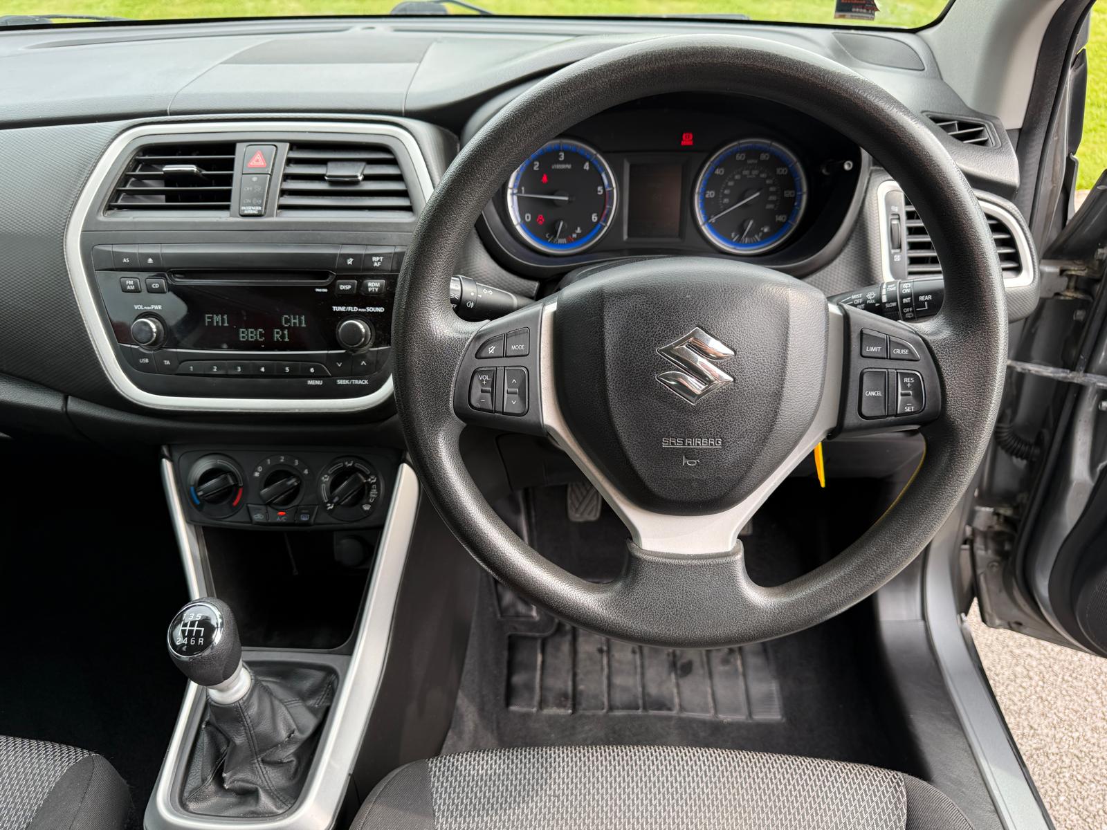 
								Suzuki S-Cross Sx4 SZ3 1.6 Diesel full									