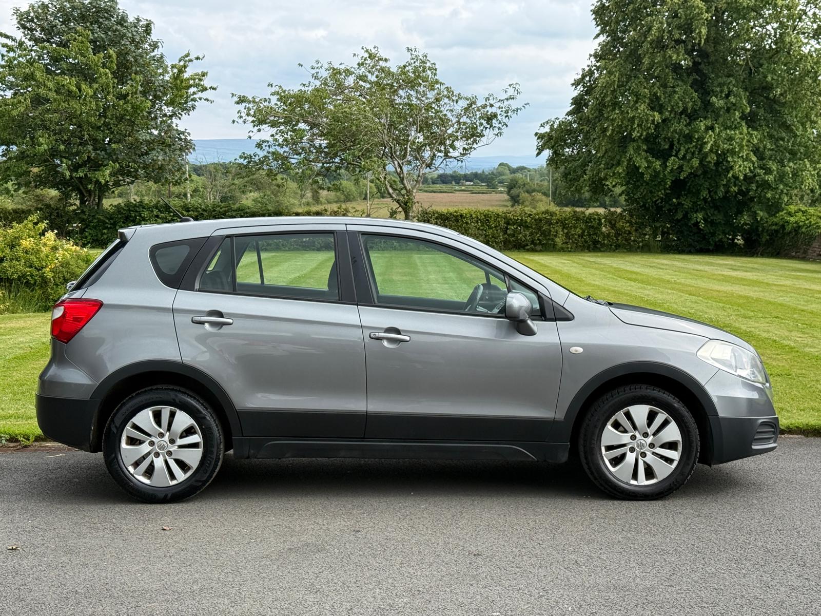 
								Suzuki S-Cross Sx4 SZ3 1.6 Diesel full									