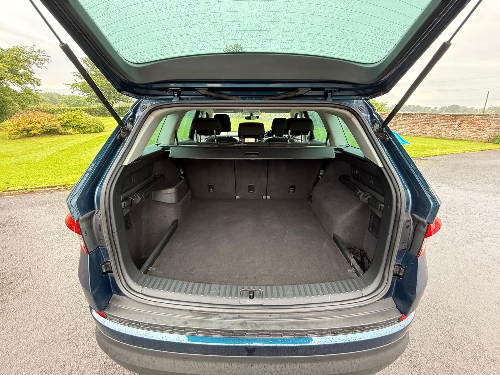 
								Skoda Kodiaq SE 2.0TDi 4X4 full									