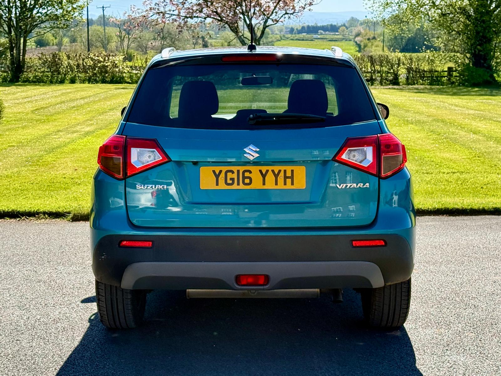 
								Suzuki Vitara 1.6 DDIS SZ-T full									