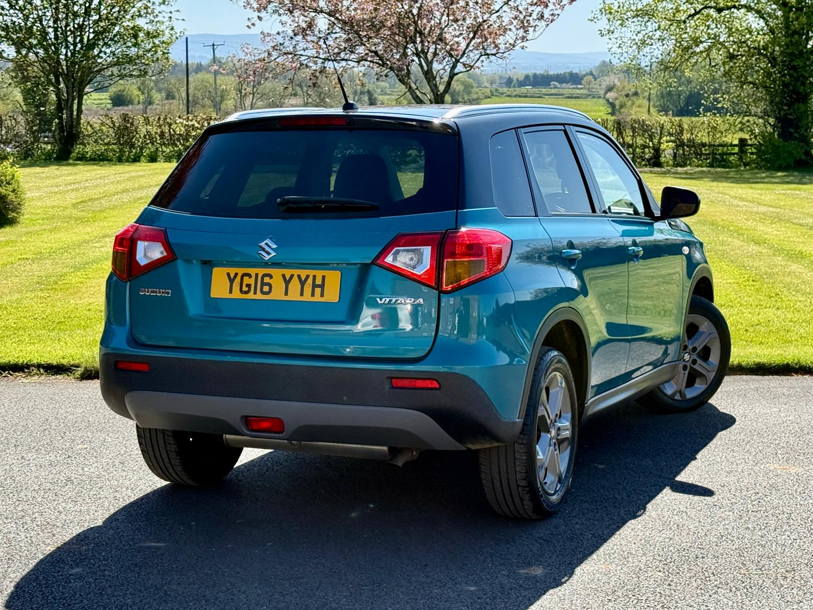 
								Suzuki Vitara 1.6 DDIS SZ-T full									