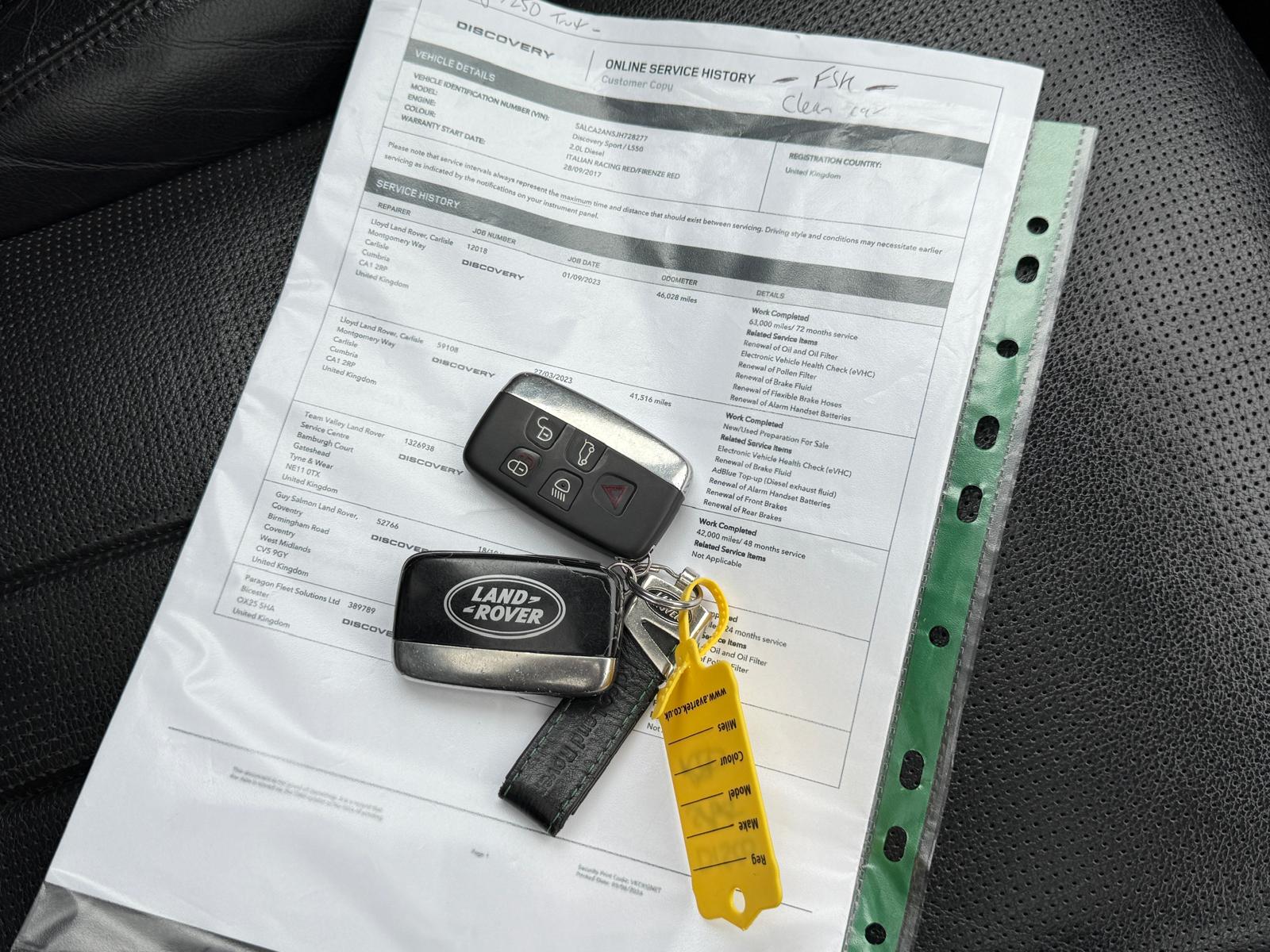 
								Land Rover Discovery Sport 2.0TD HSE Black Edition full									