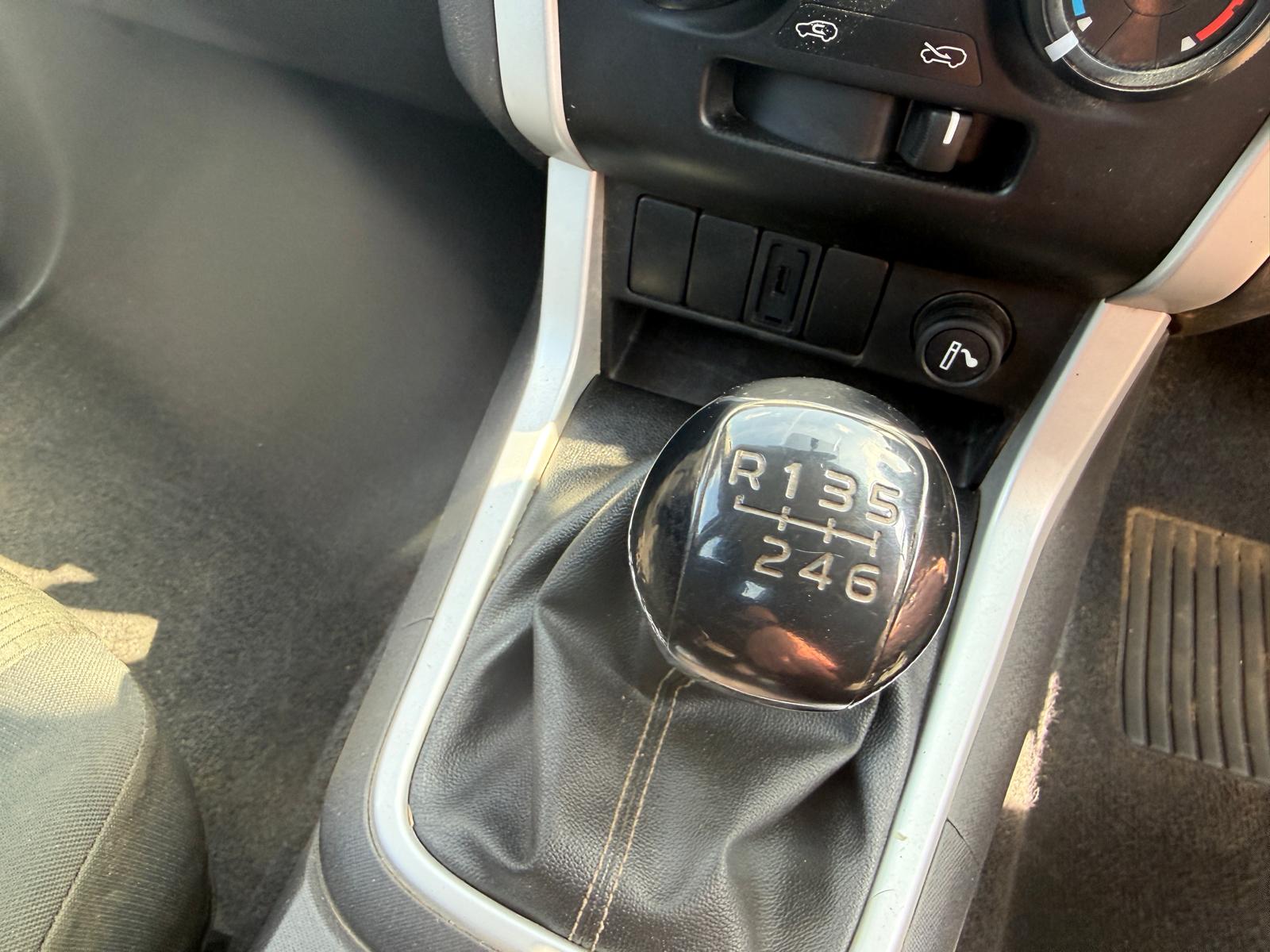 
								Isuzu D-Max 1.9 TD Eiger Double Cab full									