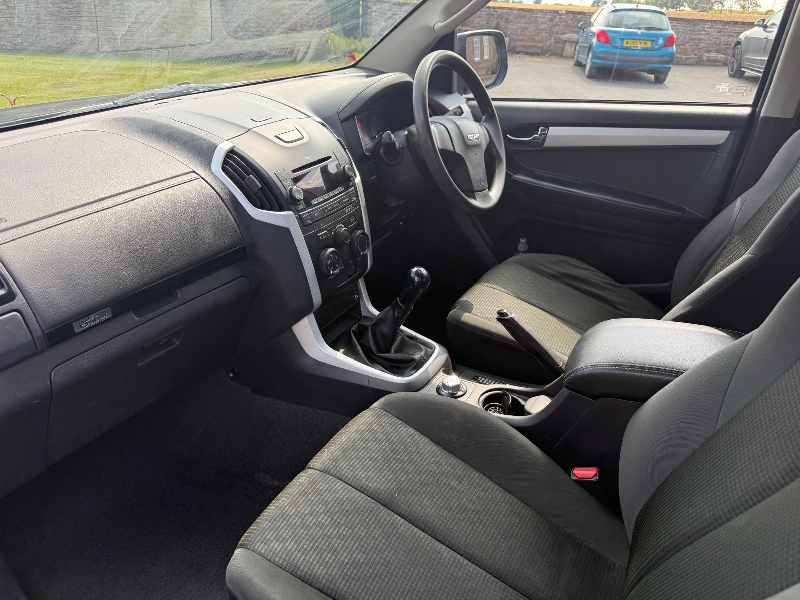 
								Isuzu D-Max 1.9 TD Eiger Double Cab full									