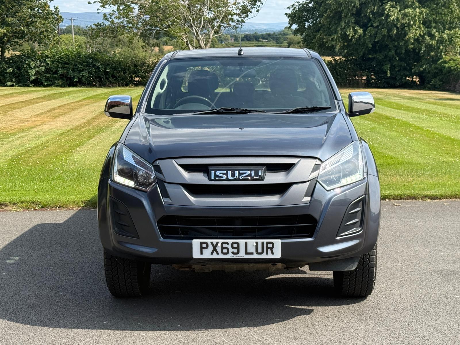 
								Isuzu D-Max 1.9 TD Eiger Double Cab full									